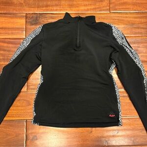 Hot chillys base layer Women's Black and Gray Pullover and pants